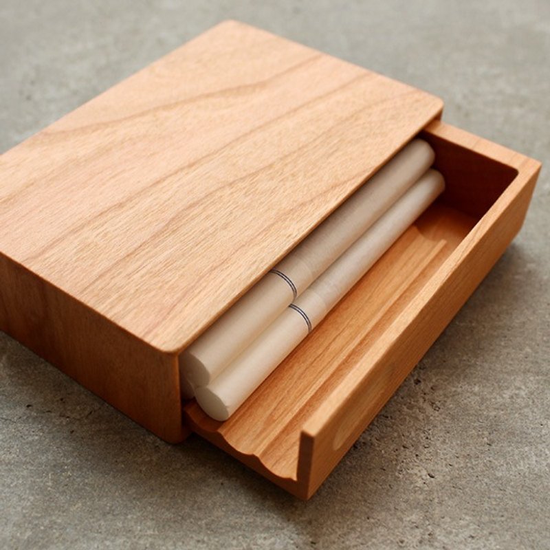 Log handmade cigarette case - อื่นๆ - ไม้ สีนำ้ตาล