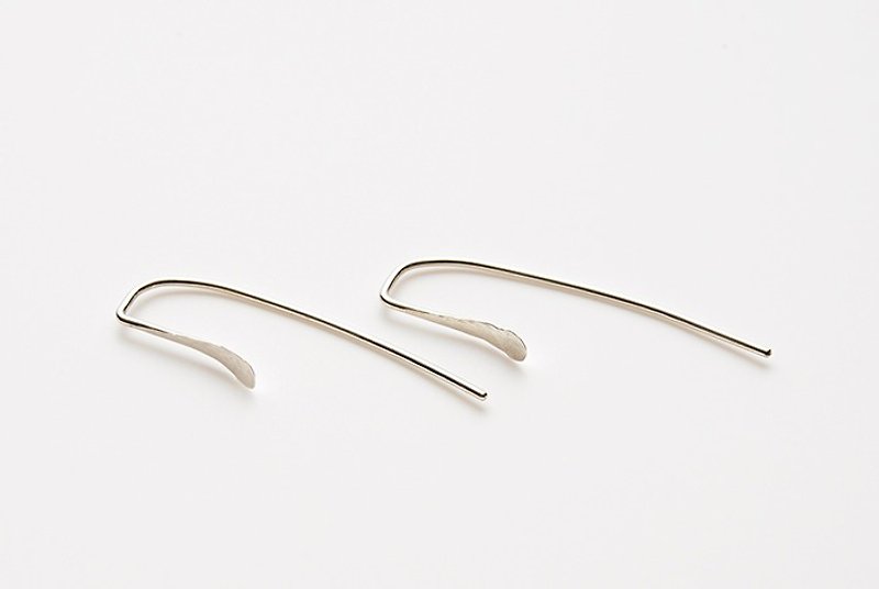 線形耳環 銀飾 - 耳環/耳夾 - 其他金屬 灰色