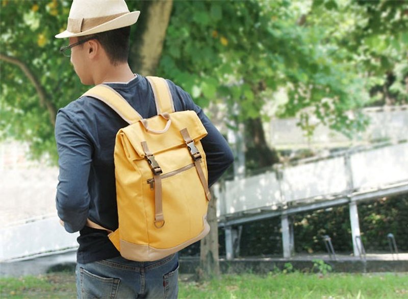 [Unflat Sail] Retro Double Buckle Backpack/Canvas - Sunshine Yellow (Made in Taiwan) - กระเป๋าเป้สะพายหลัง - วัสดุอื่นๆ สีเหลือง