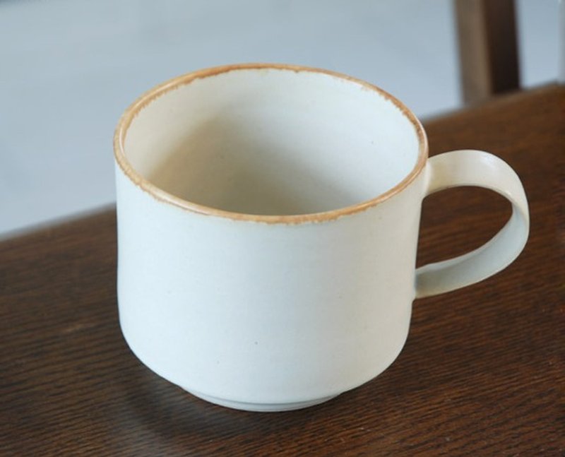 暮暮 白錳杯 - 咖啡杯/馬克杯 - 瓷 白色