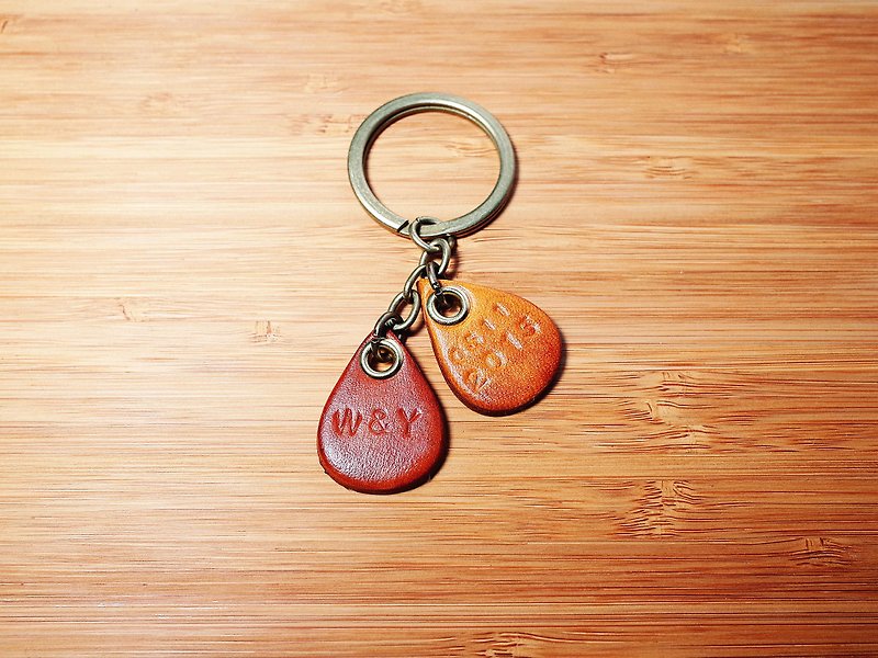 兩顆水滴 客製皮革鑰匙圈 (12色/免費刻字) - 鑰匙圈/鑰匙包 - 真皮 咖啡色