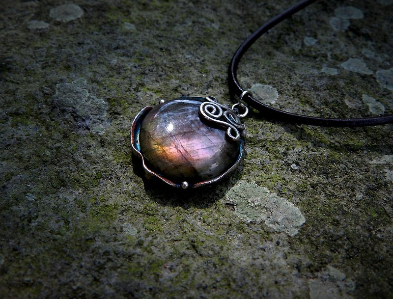 [Purple labradorite. Silver necklace. Corrosion and Rebirth II] - Necklaces - Gemstone Multicolor