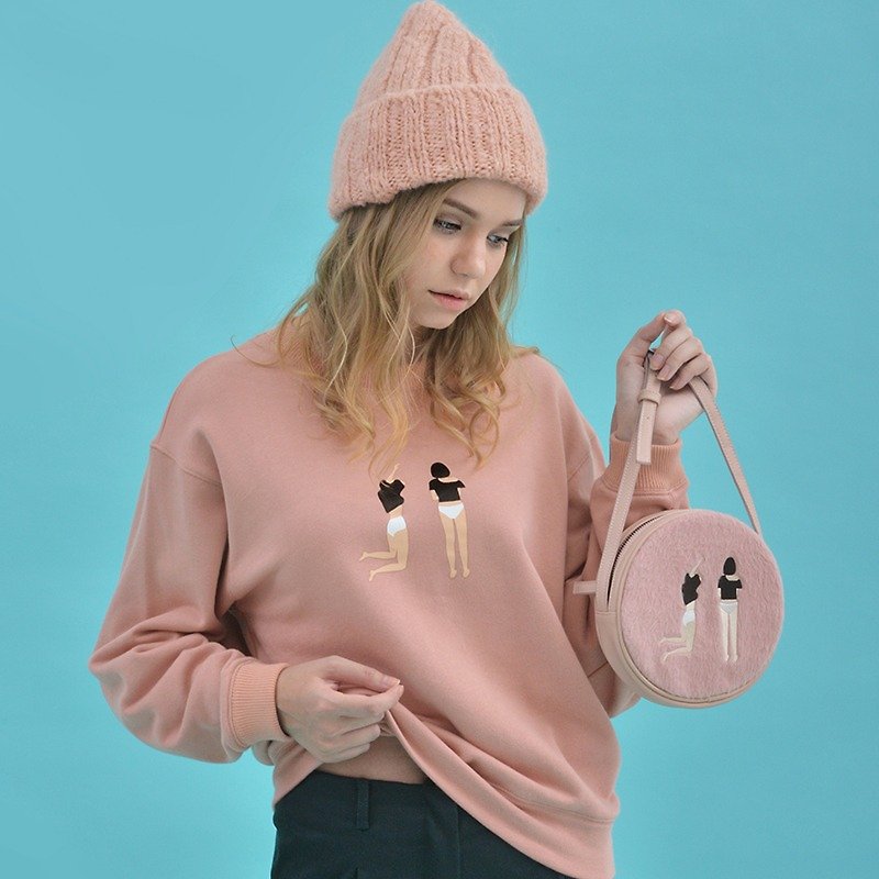 YIZISTORE shoulder bag / messenger bag embroidered stitching round bag - pink undress - Messenger Bags & Sling Bags - Genuine Leather 