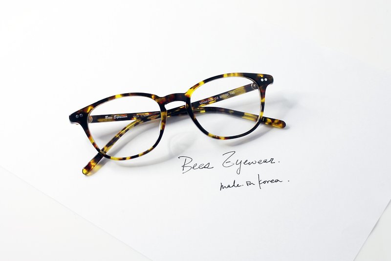A04C3 Wellington rectangle Shape eyeglasses frame eyewear Yellow Tortoise Color - Glasses & Frames - Other Materials Brown