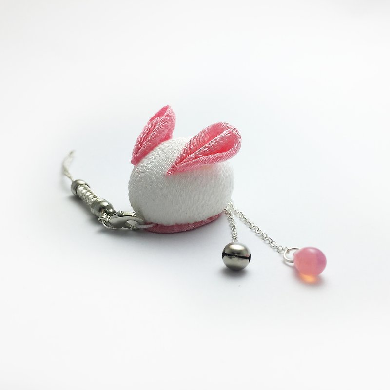 【若桑】【萌寵】可愛小兔子。手機吊飾。日式和風縮緬細工 - 鑰匙圈/鎖匙扣 - 其他材質 多色