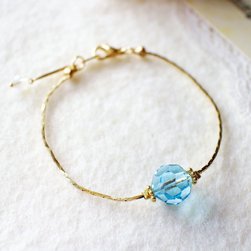 EF NO.8 Color Chic Simple blue sphere cut glass bracelet - Bracelets - Glass Blue