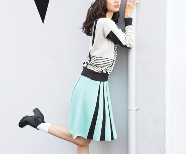 Mint Green Central Pleated Knitted Half Circle Skirt - Shop Yu