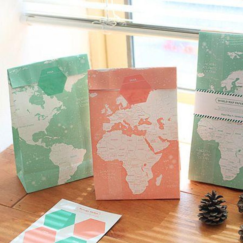 Dessin x Indigo- world map package gift bags group (4 in) - color version, IDG02725 - วัสดุห่อของขวัญ - กระดาษ หลากหลายสี