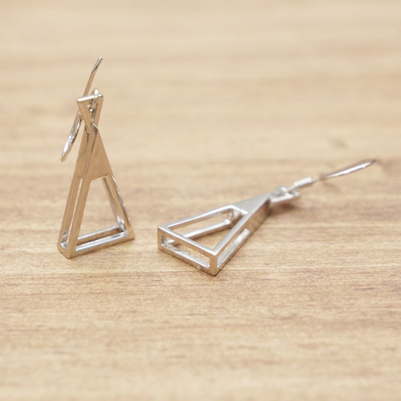 Structure Earrings - Triangle - ต่างหู - โลหะ 