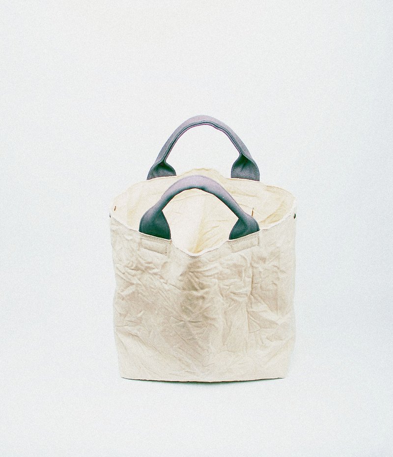 Do not trim. Wrinkled cloth. bag - กระเป๋าถือ - วัสดุอื่นๆ 