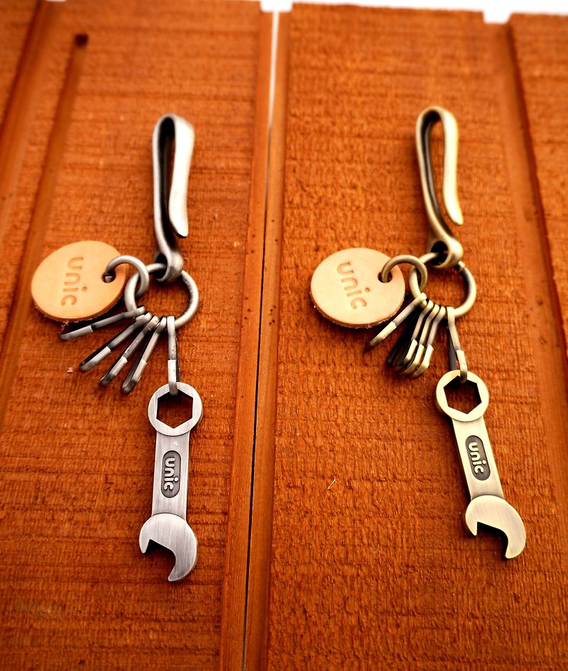 Unic板手造型開瓶器鑰匙圈【可客製化】 - 鑰匙圈/鎖匙扣 - 其他金屬 金色