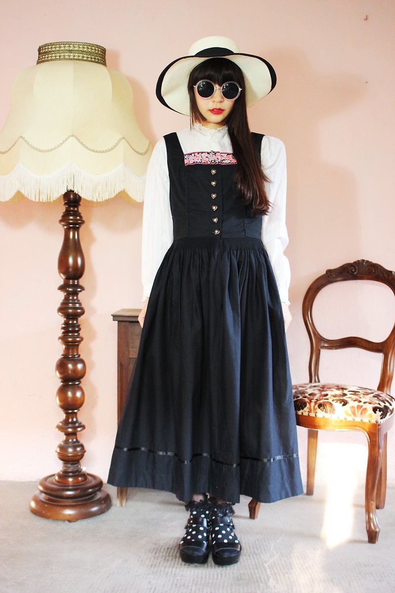 F1154 [Austria made bids] (Vintage) black cotton vest skirt big wave vintage dress (Made in Austria) - One Piece Dresses - Other Materials Black