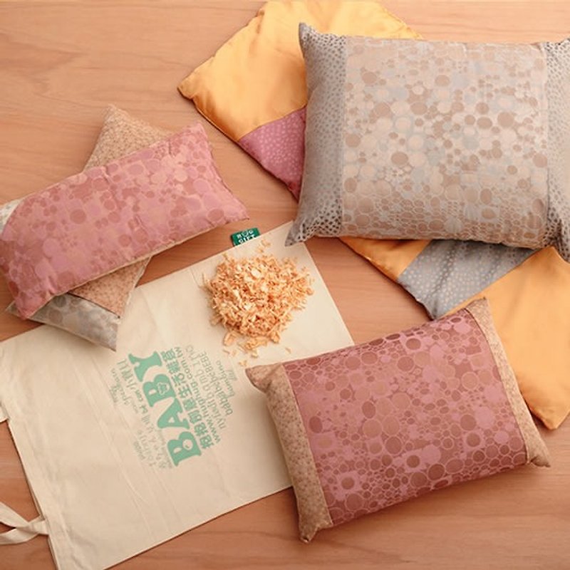 KAKIBABY Korean Patent Natural Persimmon Dyed Cloth Cypress Wood Square Pillow Size S (20x40cm) - เครื่องนอน - ผ้าฝ้าย/ผ้าลินิน สีเขียว
