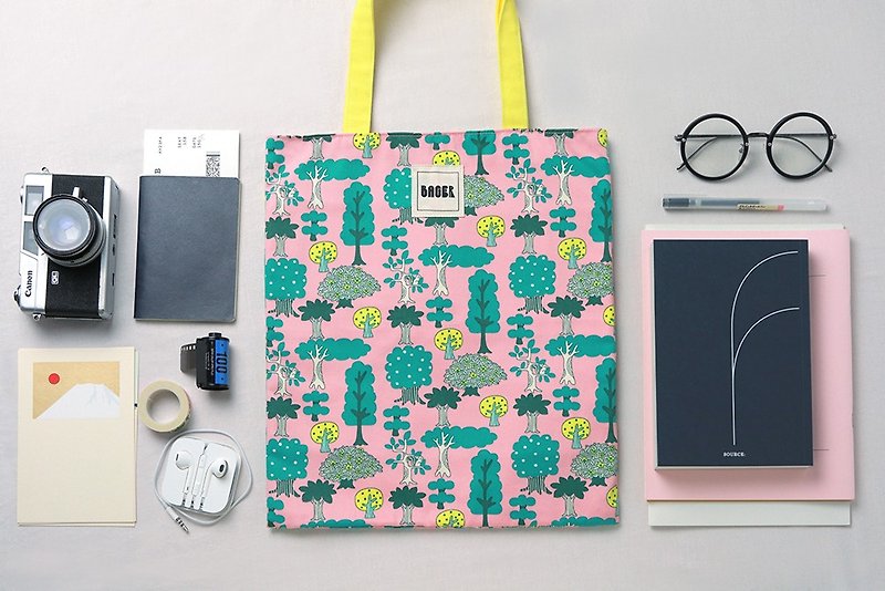 Japan Tokyo limited summer forest series tote bag - กระเป๋าแมสเซนเจอร์ - วัสดุอื่นๆ 