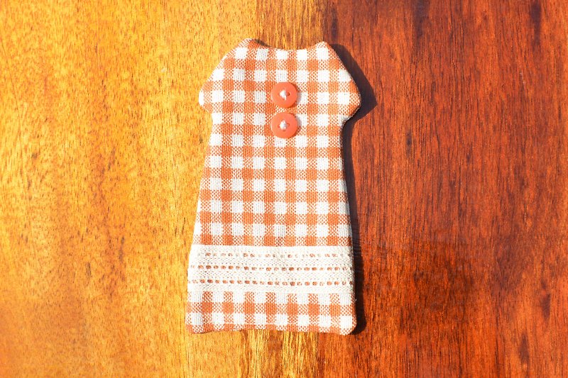 Pure feeling, orange plaid dress bookmark - Other - Other Materials Orange