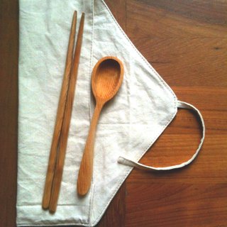 Hinoki cypress Lele chopsticks spoon set guy to eat