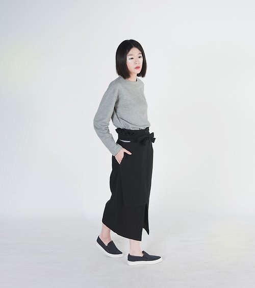 Kimmy KUO Karin 側腰鏤空多層次毛料長裙(奢華歐洲系列)