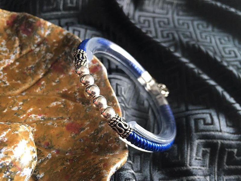 Silk Wax thread diamond knot bracelet - Bracelets - Other Metals Blue