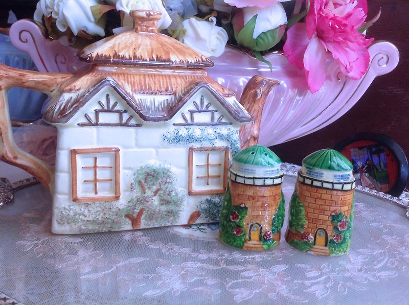 ♥ ♥ Annie crazy Antiquities Nippon bone china in 1920 full production workers hand-painted cottages antique seasoning salt shaker cans pepper cans seasoning tank unit - ขวดใส่เครื่องปรุง - วัสดุอื่นๆ หลากหลายสี