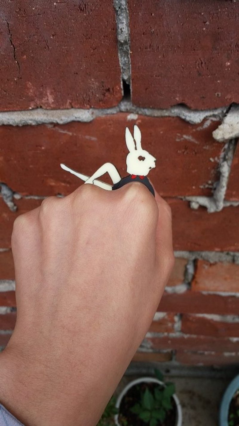[Lost and find long-legged rabbit ring] - General Rings - Plastic Multicolor