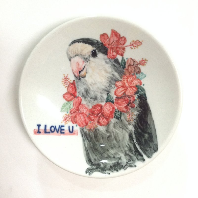 Momo love hibiscus wreath - [customizable text] parrot hand-painted small plate - จานเล็ก - เครื่องลายคราม สีแดง
