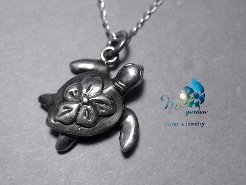 Hawaiian sea turtles grandfather Silver Necklace - สร้อยคอ - โลหะ สีน้ำเงิน