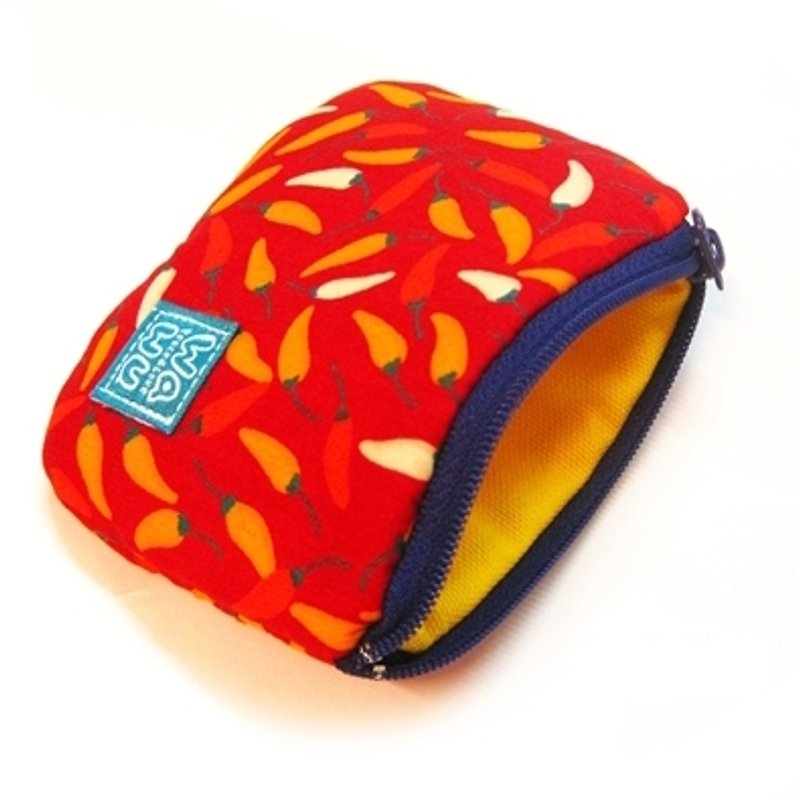 Small coin purse (little pepper) - กระเป๋าใส่เหรียญ - ผ้าฝ้าย/ผ้าลินิน สีแดง