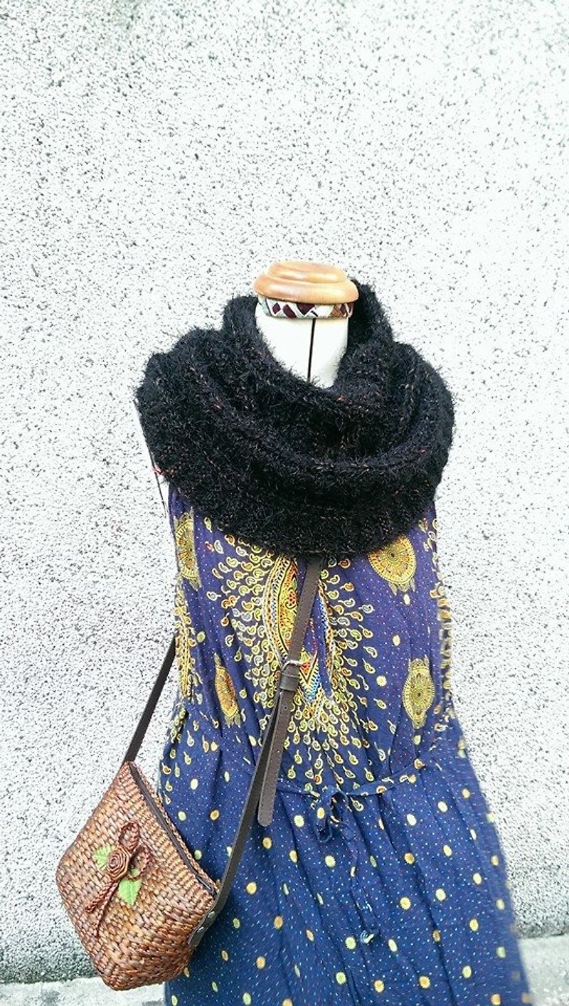 Lan wool scarf (bright black orange dots) - Knit Scarves & Wraps - Polyester Black