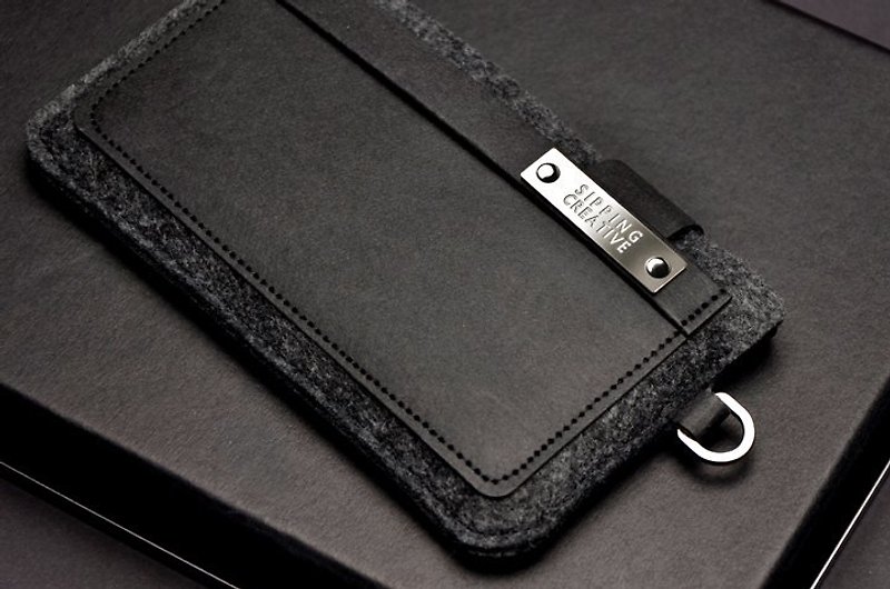 iPhone 7 / 6S Sleeve - Phone Cases - Wool Black