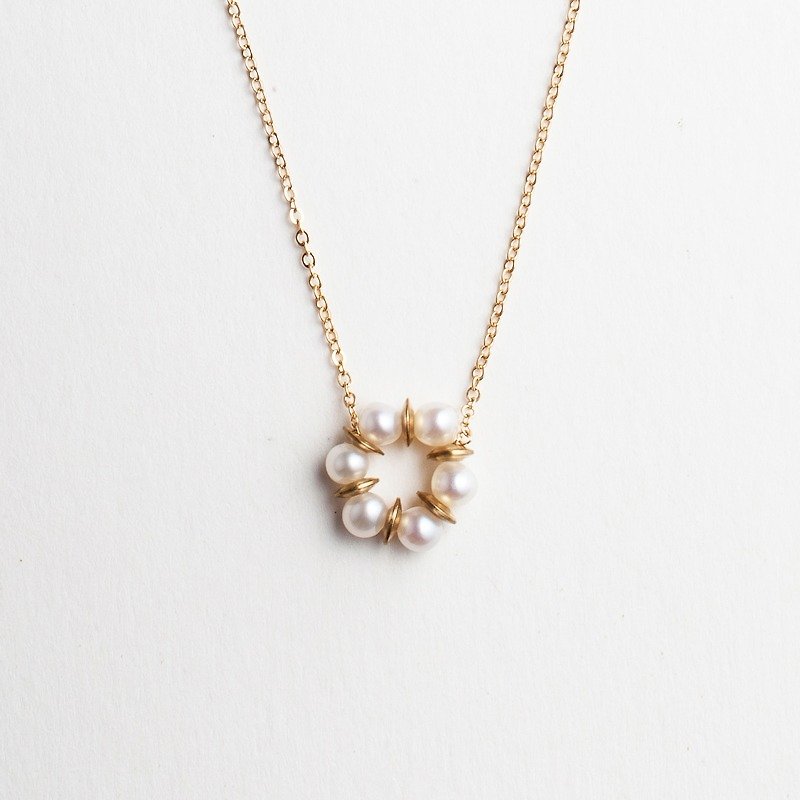 Donut Necklace - Collar Necklaces - Gemstone White