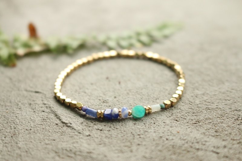 <☞ HAND IN HAND ☜> soda Stone - wave? Brass bracelet (0273) - Bracelets - Gemstone Blue