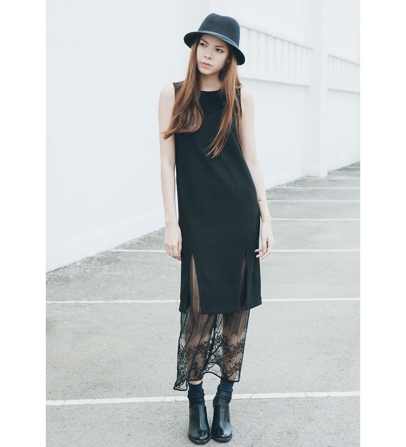 蕾絲拼接異材質黑色長裙-香港原創品牌Lapeewee - 裙子/長裙 - 其他材質 黑色