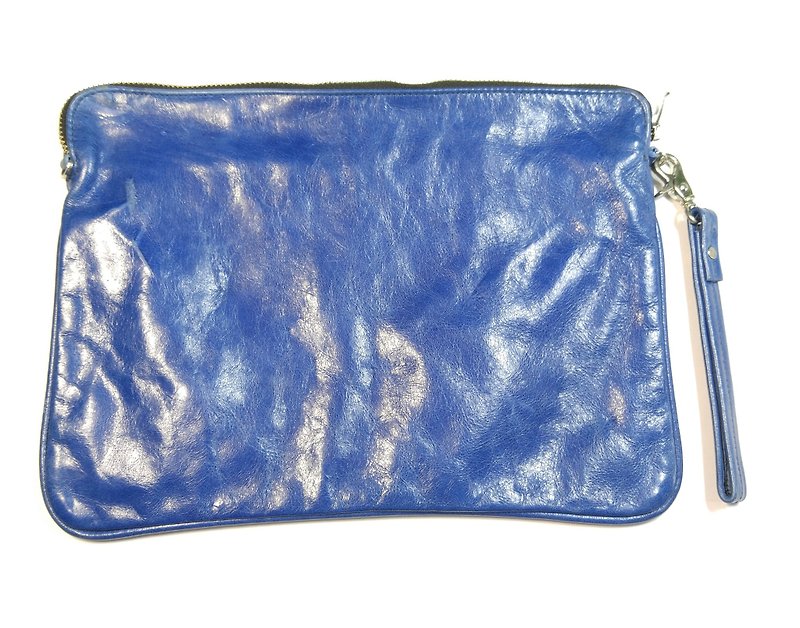 Italian leather with YKK zipper handbag - กระเป๋าถือ - หนังแท้ สีน้ำเงิน