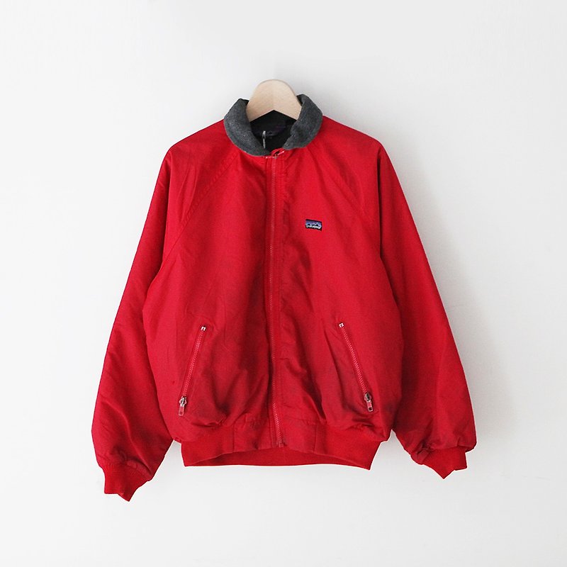 A ROOM MODEL - VINTAGE, CJ-3191 patagonia red jacket - Women's Casual & Functional Jackets - Cotton & Hemp Red