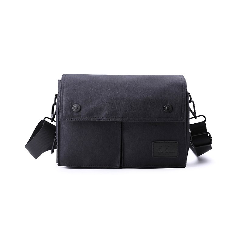 Wander Lightweight Backpack Bike Bag (Black) - กระเป๋าแมสเซนเจอร์ - วัสดุอื่นๆ สีดำ