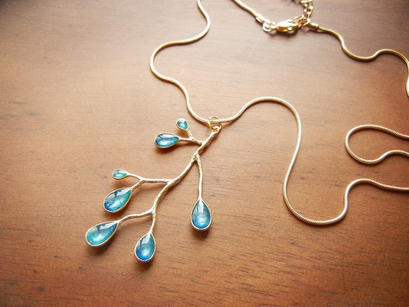 *Coucoubird*Gemstone blue branches chain - Necklaces - Other Metals Blue