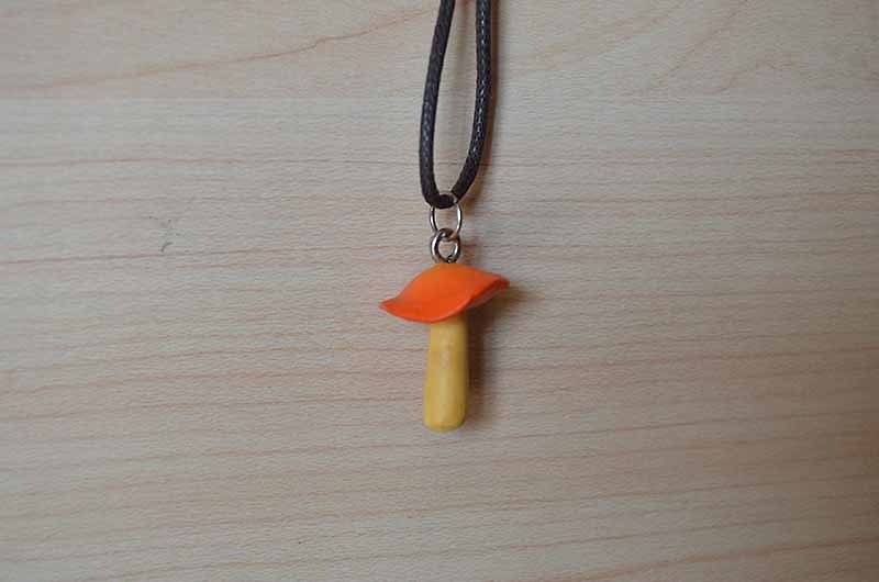 Hand-made necklace / only this one / flying orange mushroom - Necklaces - Acrylic Orange