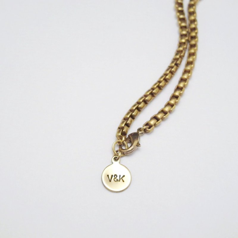 [Orange] MUCHU Mu simplicity. Stenciled lettering brass tag necklace SN018 - Necklaces - Other Metals Gold