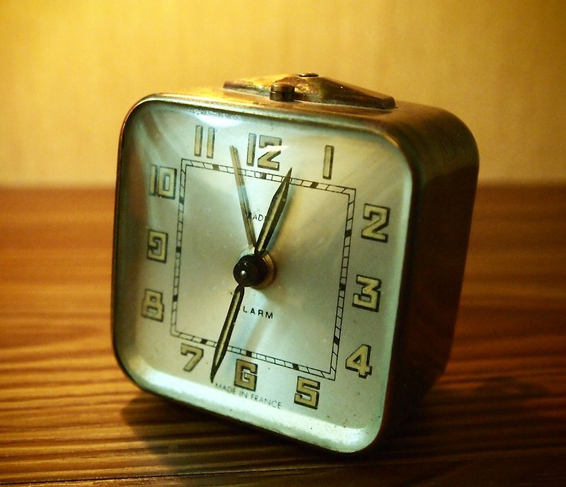 法國製造古董機械式鬧鐘 - 時計 - 金属 カーキ