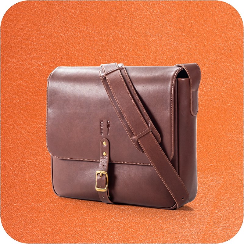 Patina leather handmade custom retro messenger bag - Messenger Bags & Sling Bags - Genuine Leather Multicolor