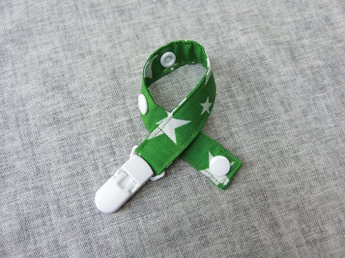 日記畫星星 綠底白星 - 夾式奶嘴鏈 / 玩具帶