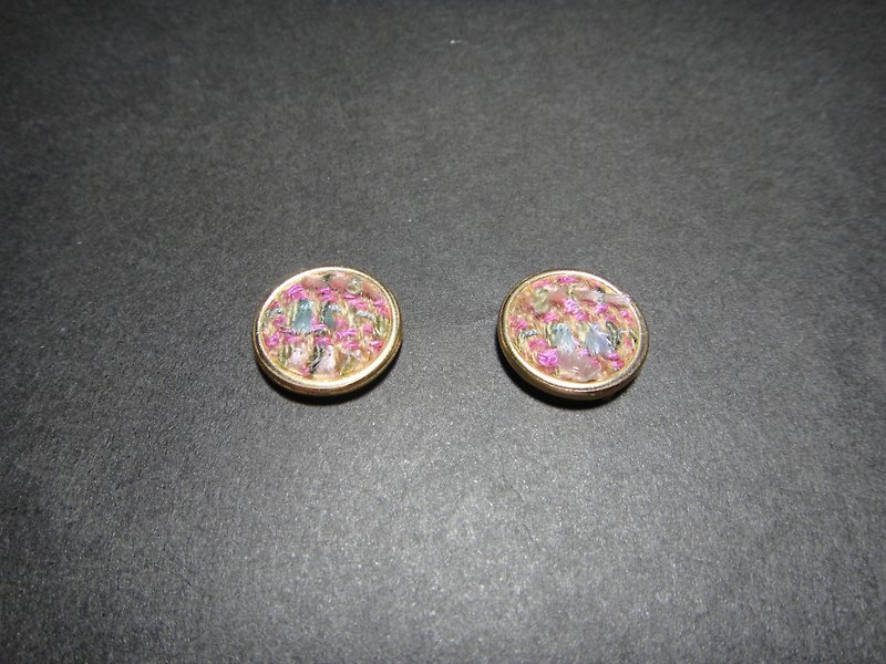 加州陽光 金邊鈕釦耳環 GC24BT/UY47 - 耳環/耳夾 - 其他材質 粉紅色