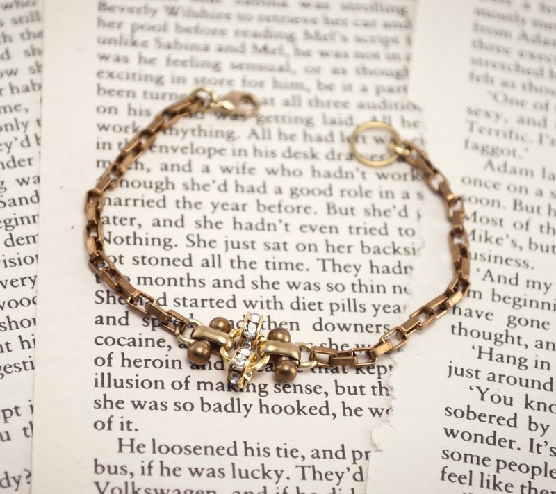 // La Don // [coin copper bracelet - Timing] - สร้อยข้อมือ - วัสดุอื่นๆ สีทอง