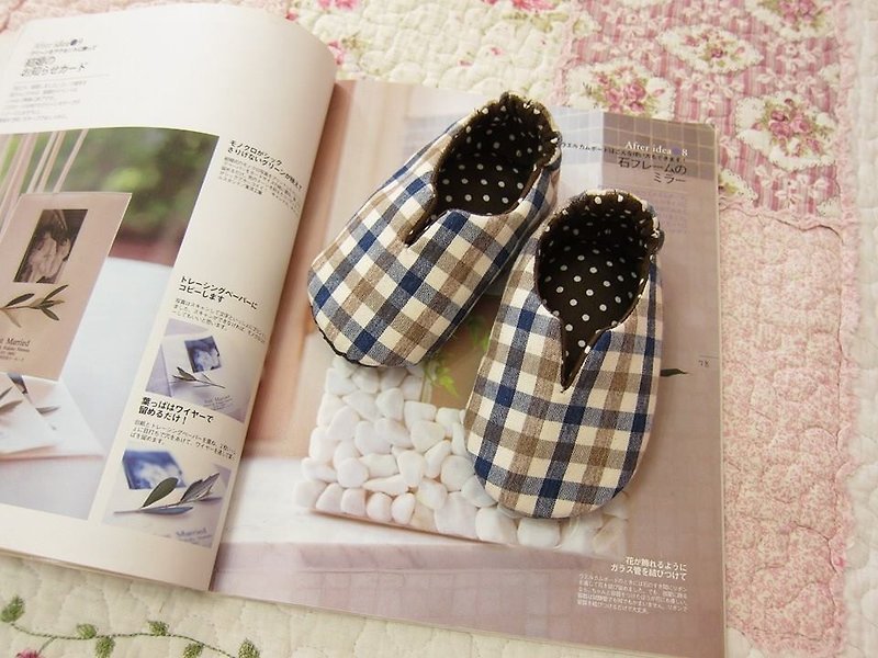 Japanese Check (brown) - baby toddler shoes - ของขวัญวันครบรอบ - วัสดุอื่นๆ สีนำ้ตาล