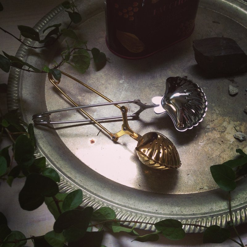 金色貝殼茶匙/泡茶器 - 茶壺/茶杯/茶具 - 其他金屬 金色