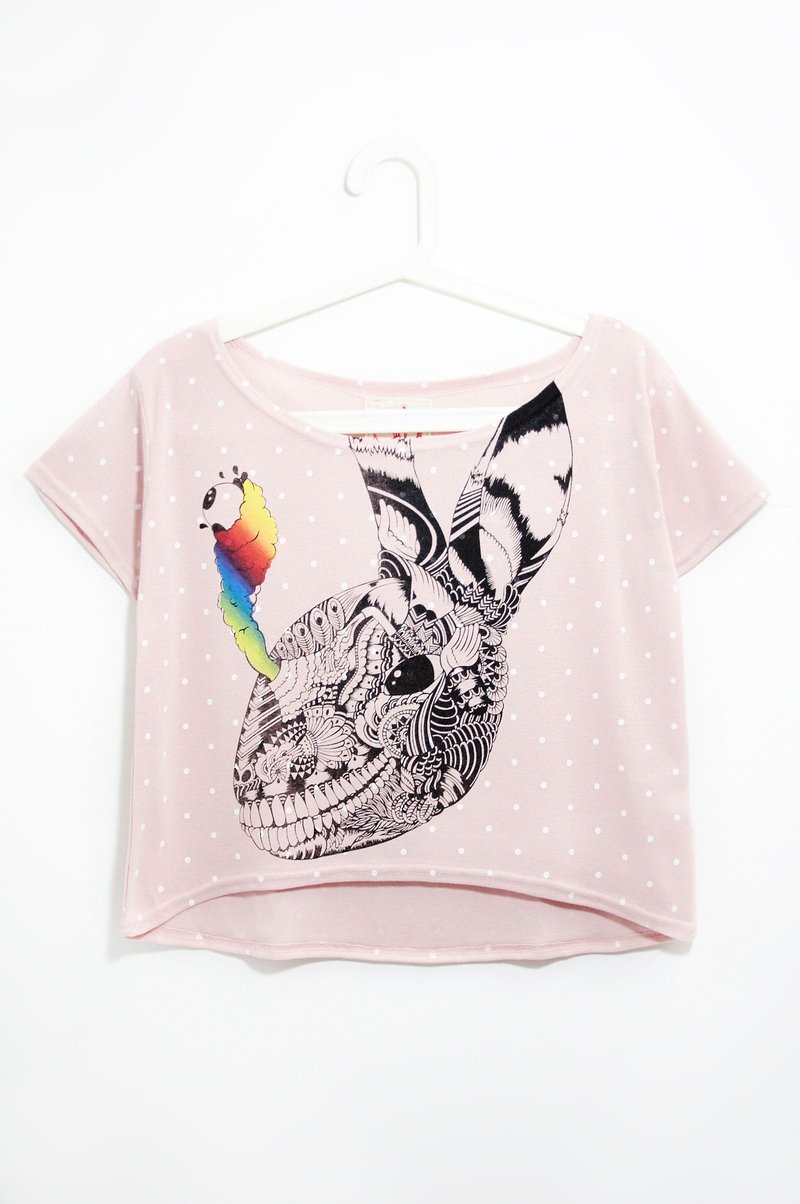 Great women feel short version Shuiyu little travel design T T-shirt T-shirt - a sense of the explosion of hand-painted rabbit (pink) - Women's T-Shirts - Cotton & Hemp Pink