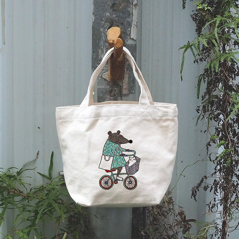 Canvas tote-animals - Handbags & Totes - Other Materials 