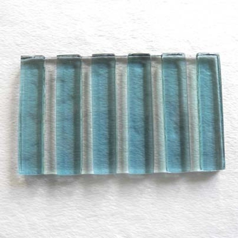 [ワークショップ]翼の意図。ソープディッシュ - ワイド罫線TGIソープディッシュ（青） - 置物 - ガラス ブルー
