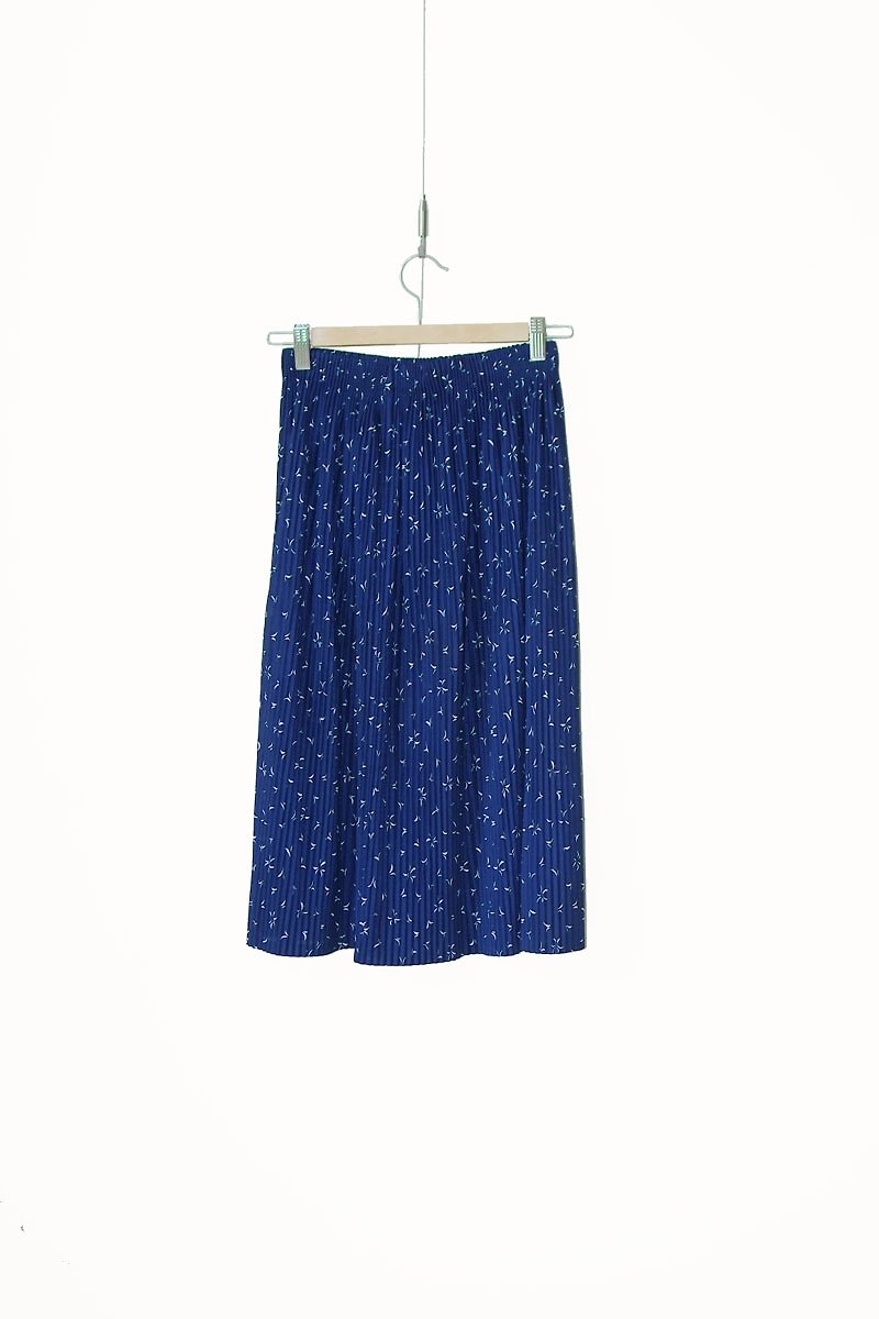 Just pills and cat ♫ ~ Japanese Tibetan blue pleated skirt - Skirts - Other Materials Blue