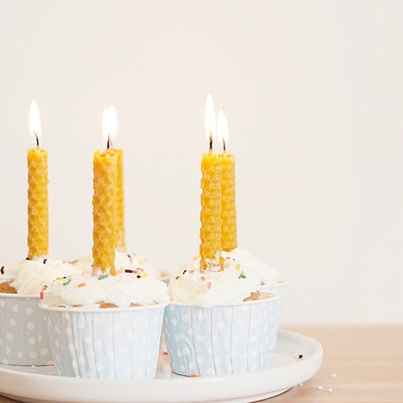 4th floor apartment | Felt beeswax candle [Happy birthday to you] A group of seven - น้ำหอม - พืช/ดอกไม้ สีส้ม